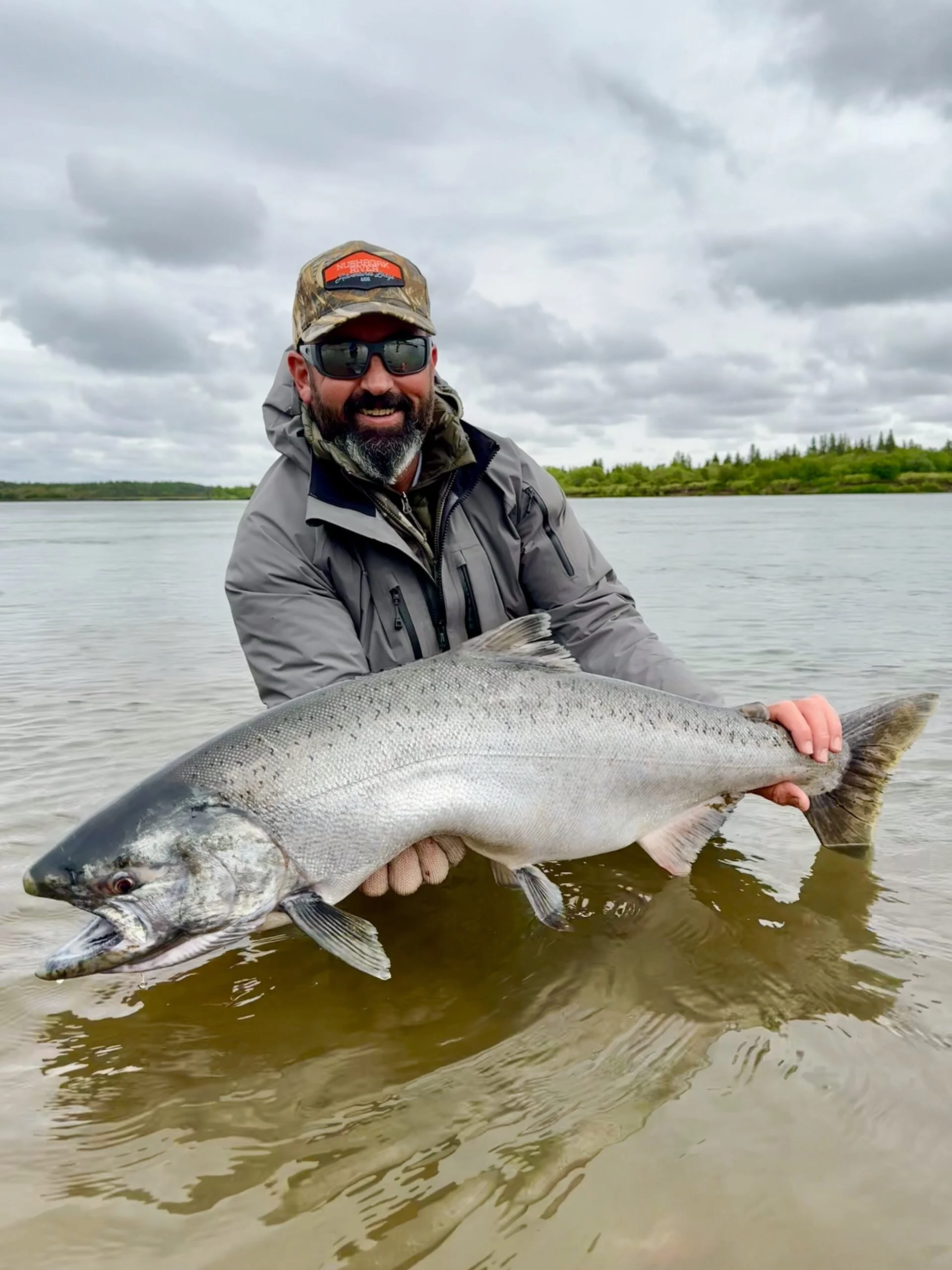 Guide with a catch